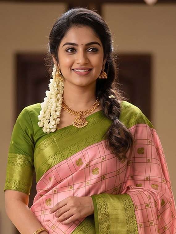 women self design kanjivaram saree with blouse - 22587401 -  Standard Image - 1