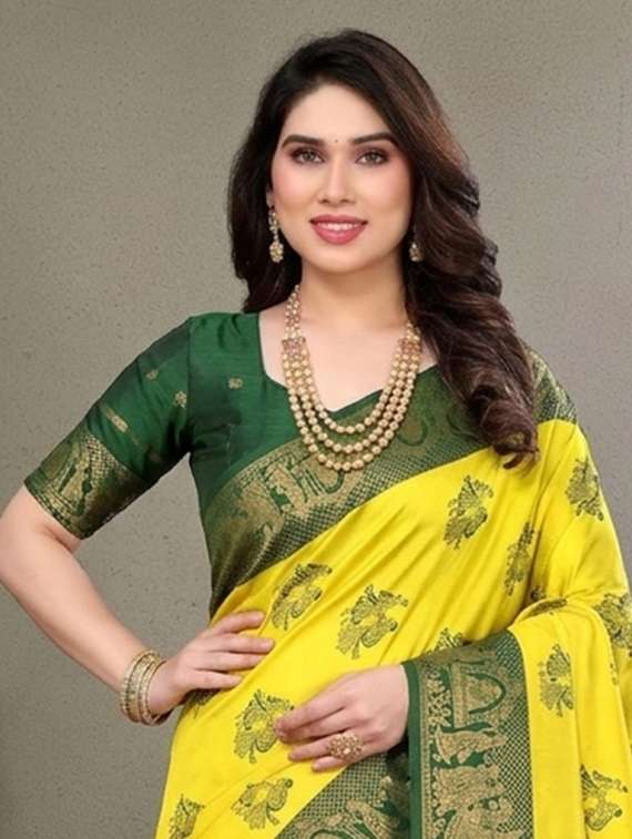 Women Self Design Banarasi Saree With Blouse - 22587412 -  Standard Image - 1