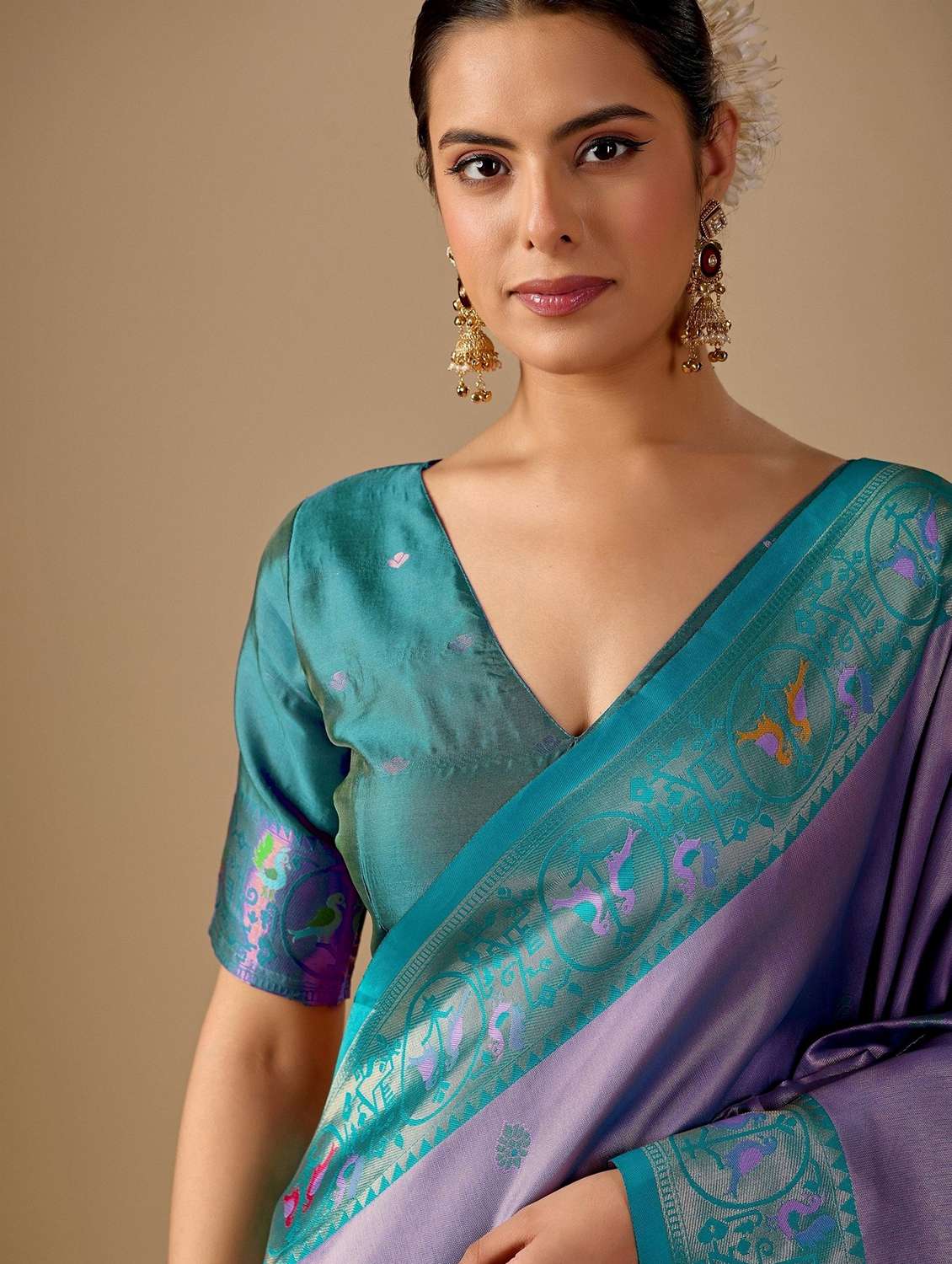women self design paithani saree with blouse - 22587480 -  Standard Image - 4