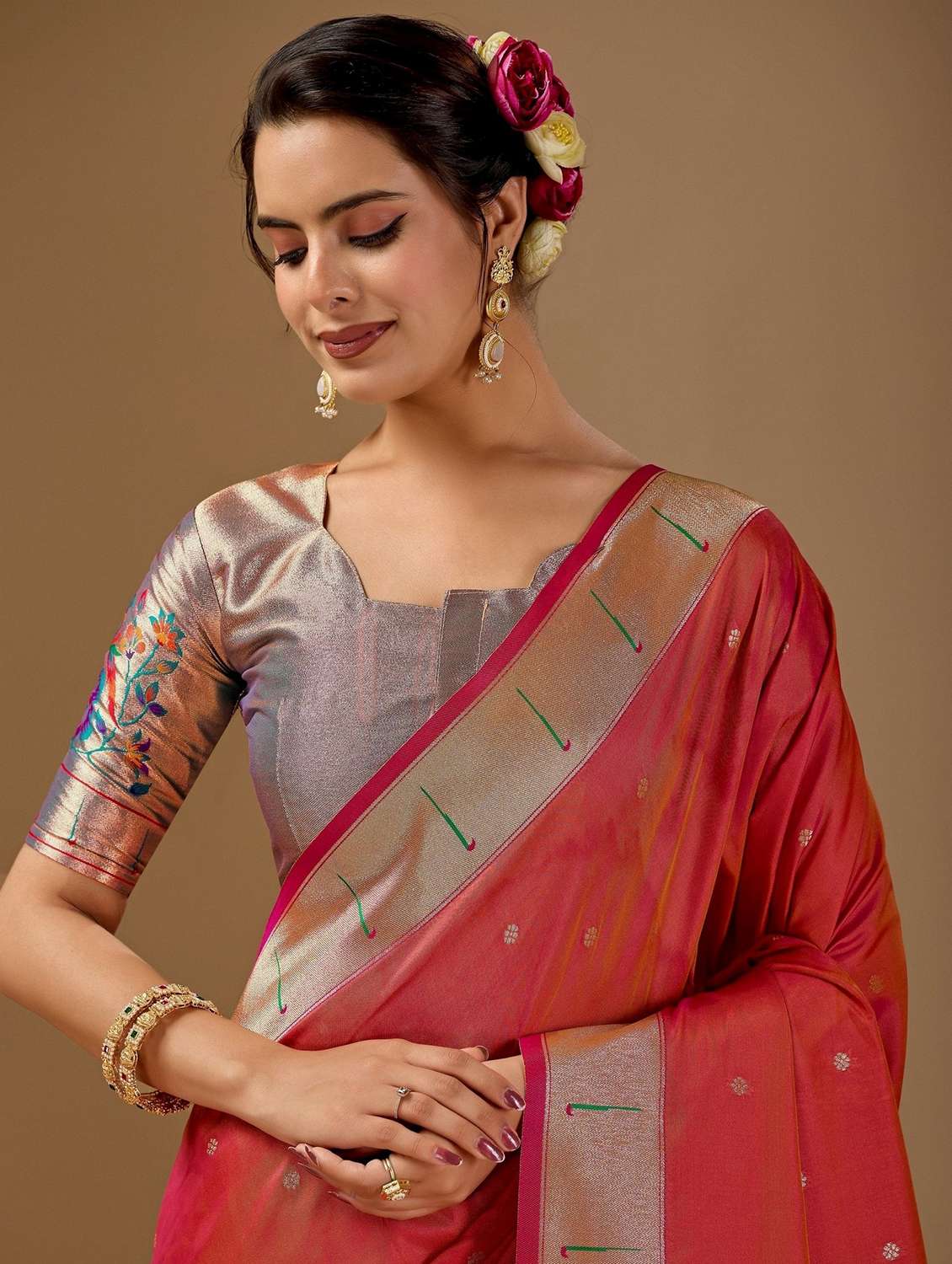 Women Self Design Paithani Saree With Blouse - 22587510 -  Standard Image - 4