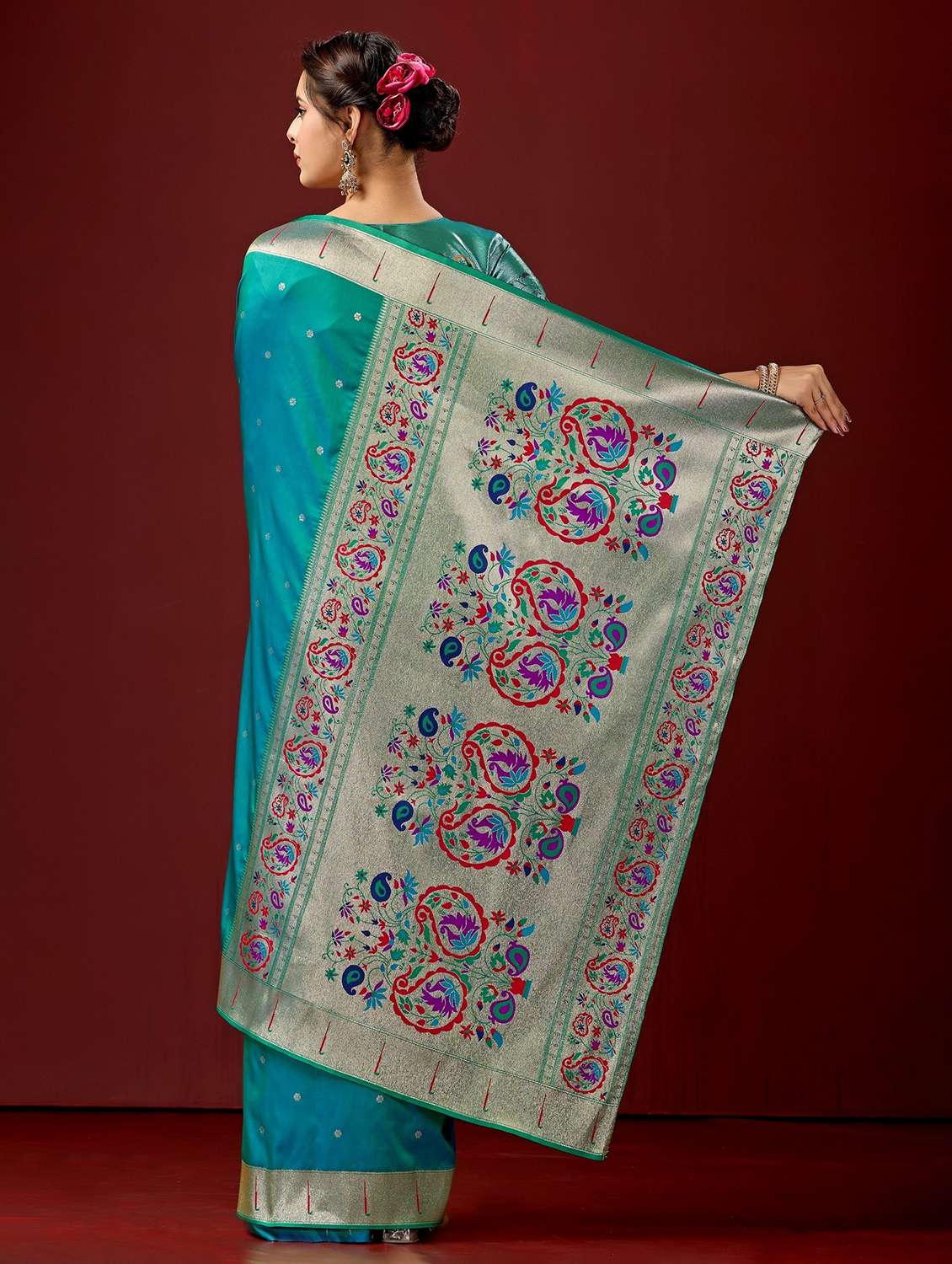 women self design paithani saree with blouse - 22587528 -  Standard Image - 4
