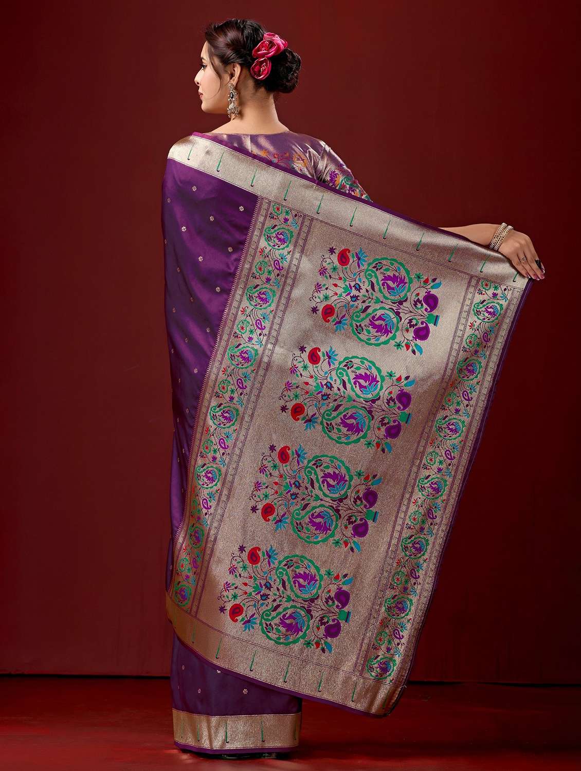 women self design paithani saree with blouse - 22587530 -  Standard Image - 4