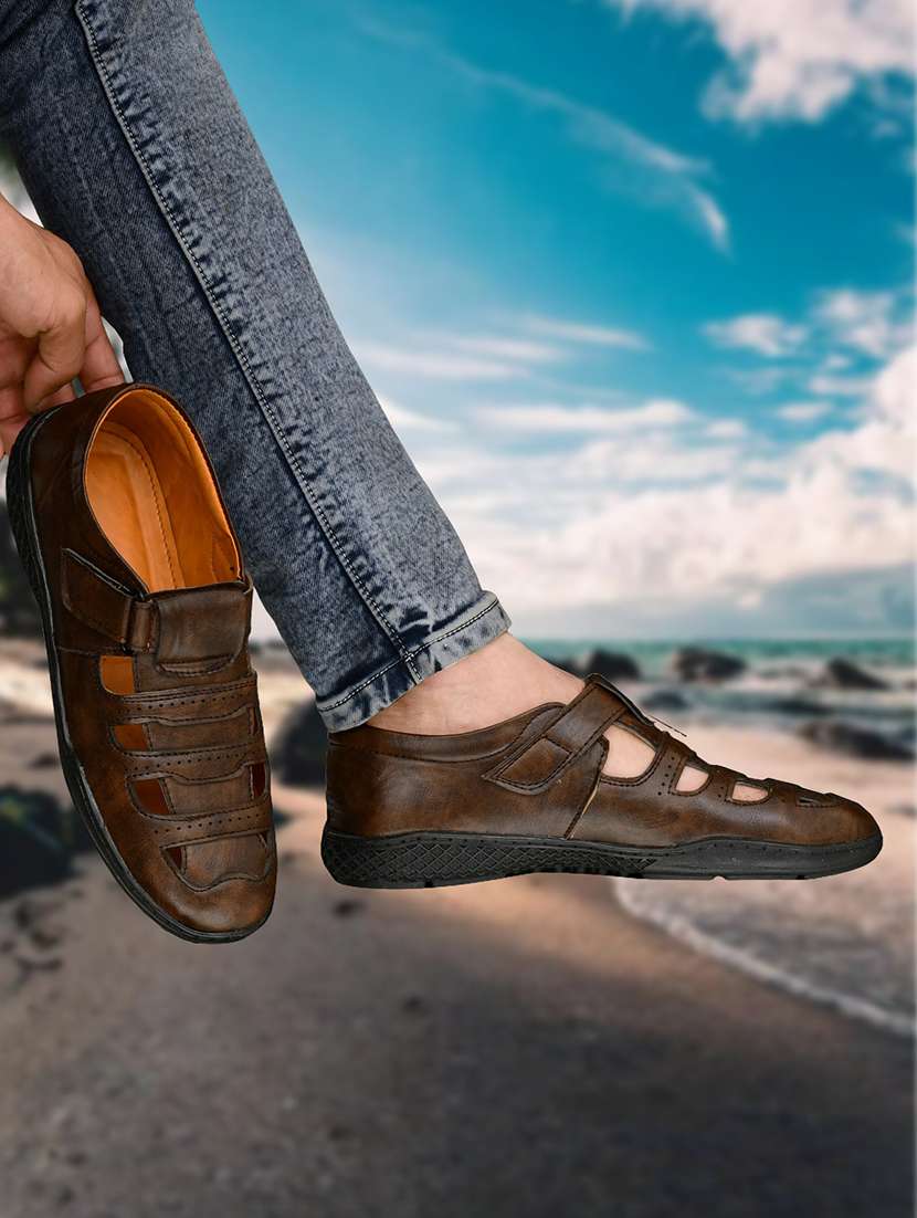 Men Textured Slip On Sandal - 22587610 -  Standard Image - 4