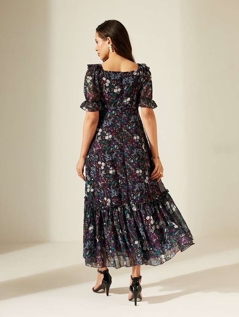 women printed puff sleeves tiered dress - 22587820 -  Standard Image - 4