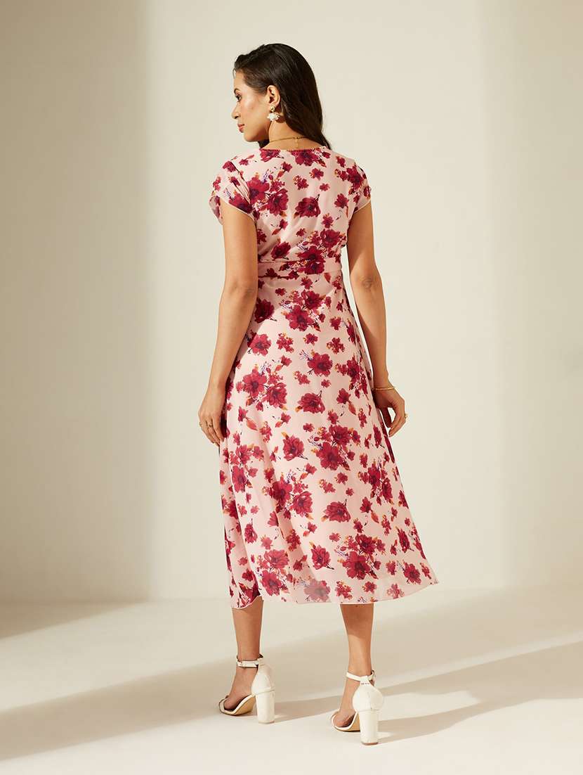 Women Printed Short Sleeves Fit And Flare Dress - 22587830 -  Standard Image - 4
