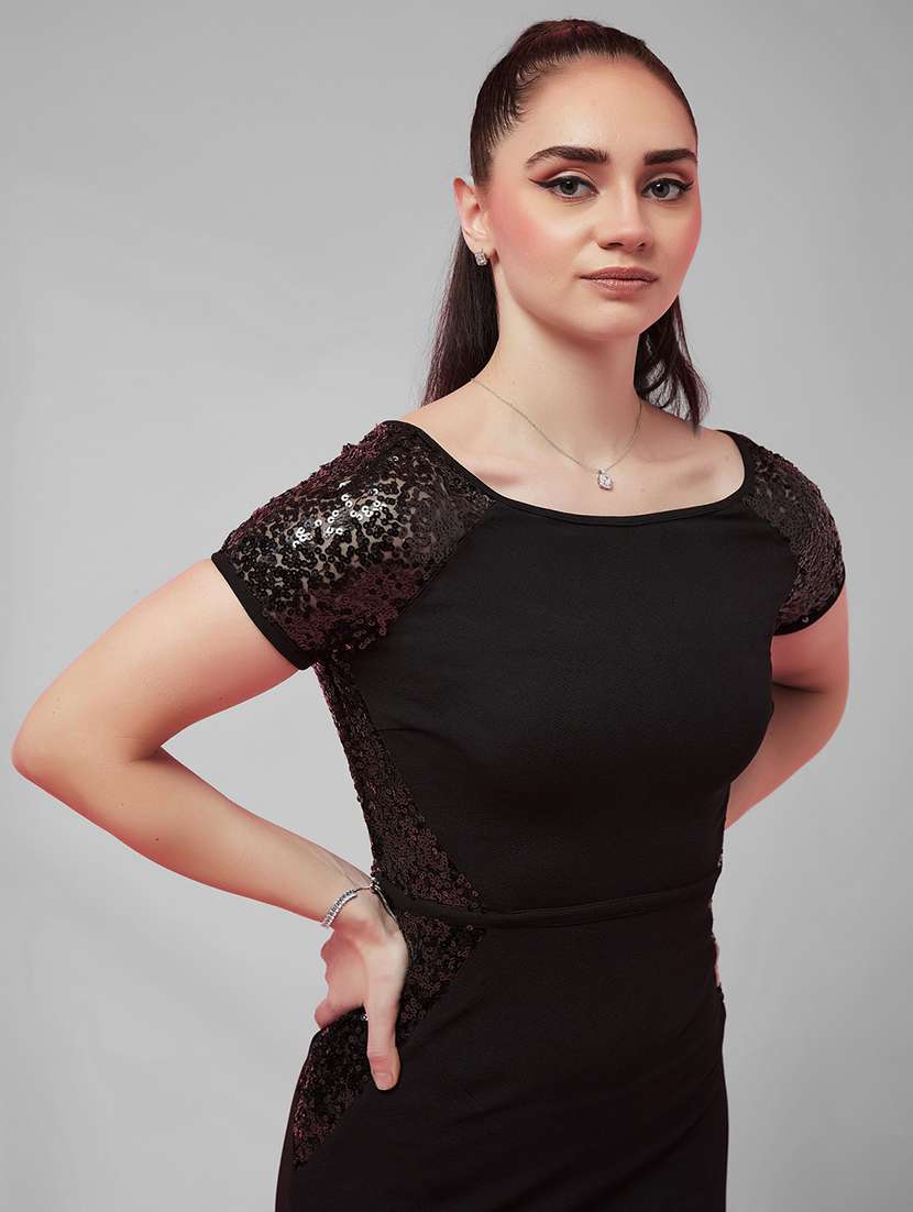 Women Sequined Short Sleeves Bodycon Dress - 22587870 -  Standard Image - 1