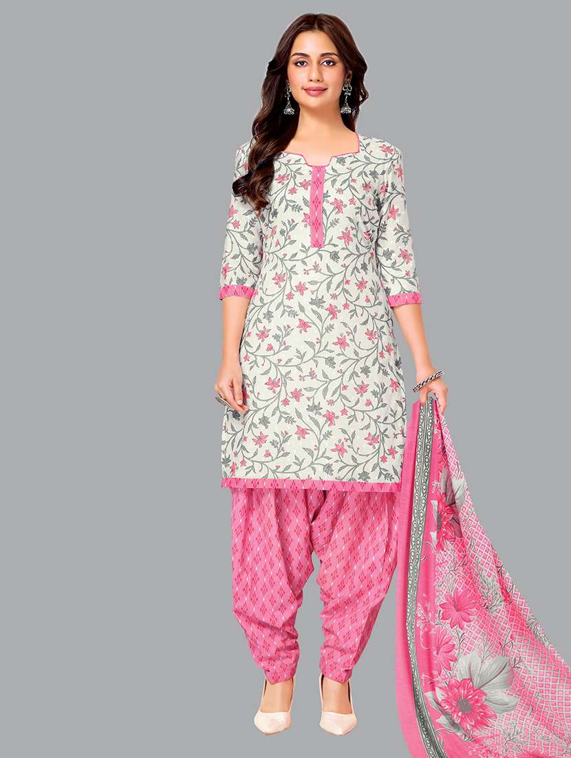 women printed three quarter sleeve kurta patiala with dupatta set
