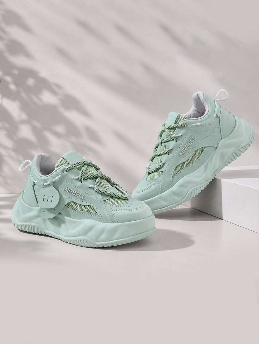 women textured lace up sneakers