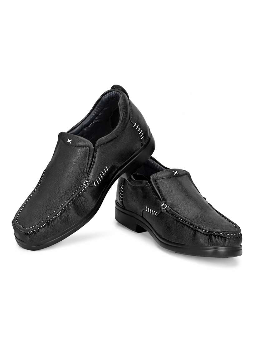 men solid slip on formal shoes - 22588445 -  Standard Image - 4