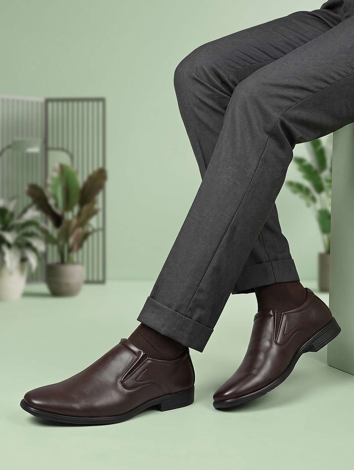 Men Solid Slip On Formal Shoes - 22589302 -  Standard Image - 4