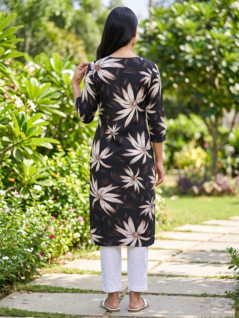 women floral three quarter sleeve straight kurta - 22590080 -  Standard Image - 4