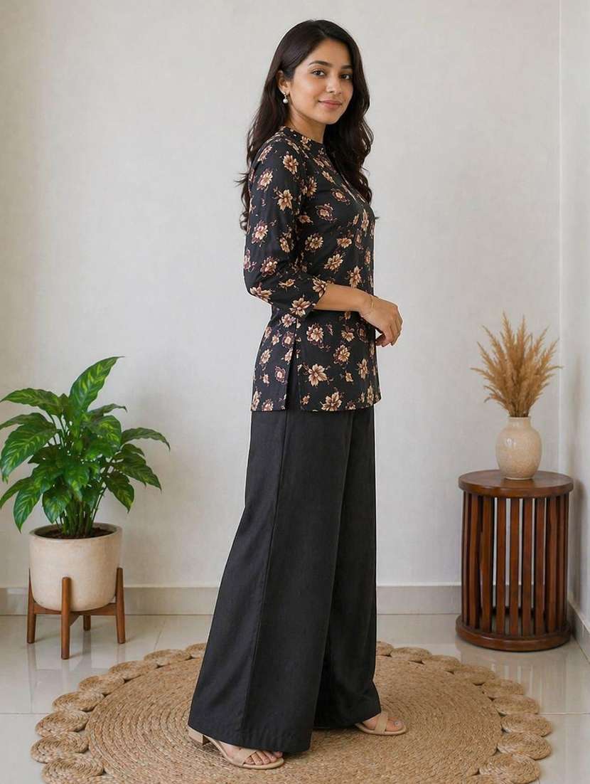 Women Printed Three Quarter Sleeve Ethnic Co-ord Set - 22590092 -  Standard Image - 1