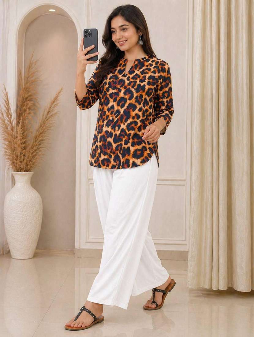 Women Printed Three Quarter Sleeve Ethnic Co-ord Set - 22590113 -  Standard Image - 1