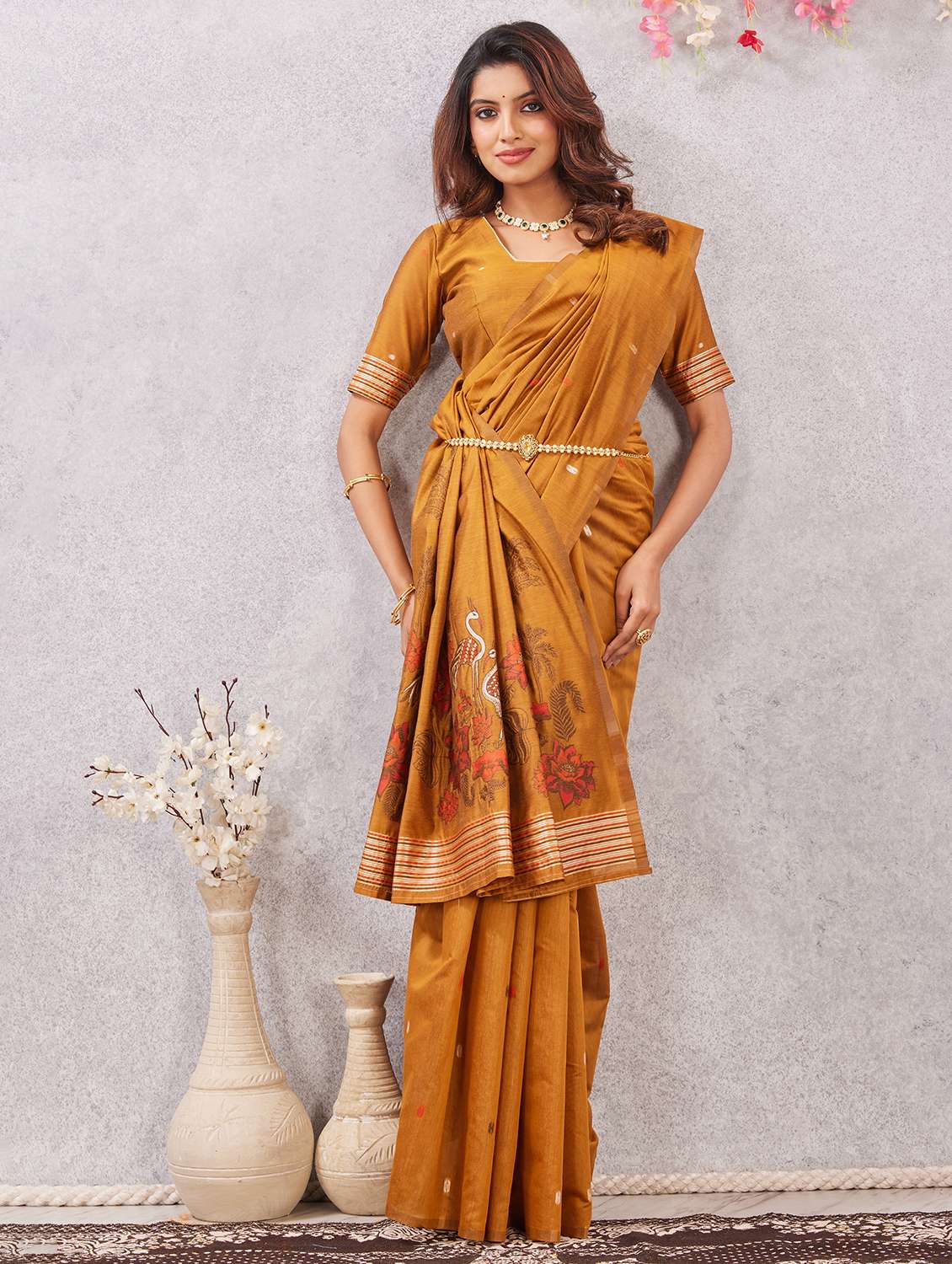 Women Self Design Handloom Saree With Blouse - 22590248 -  Standard Image - 4