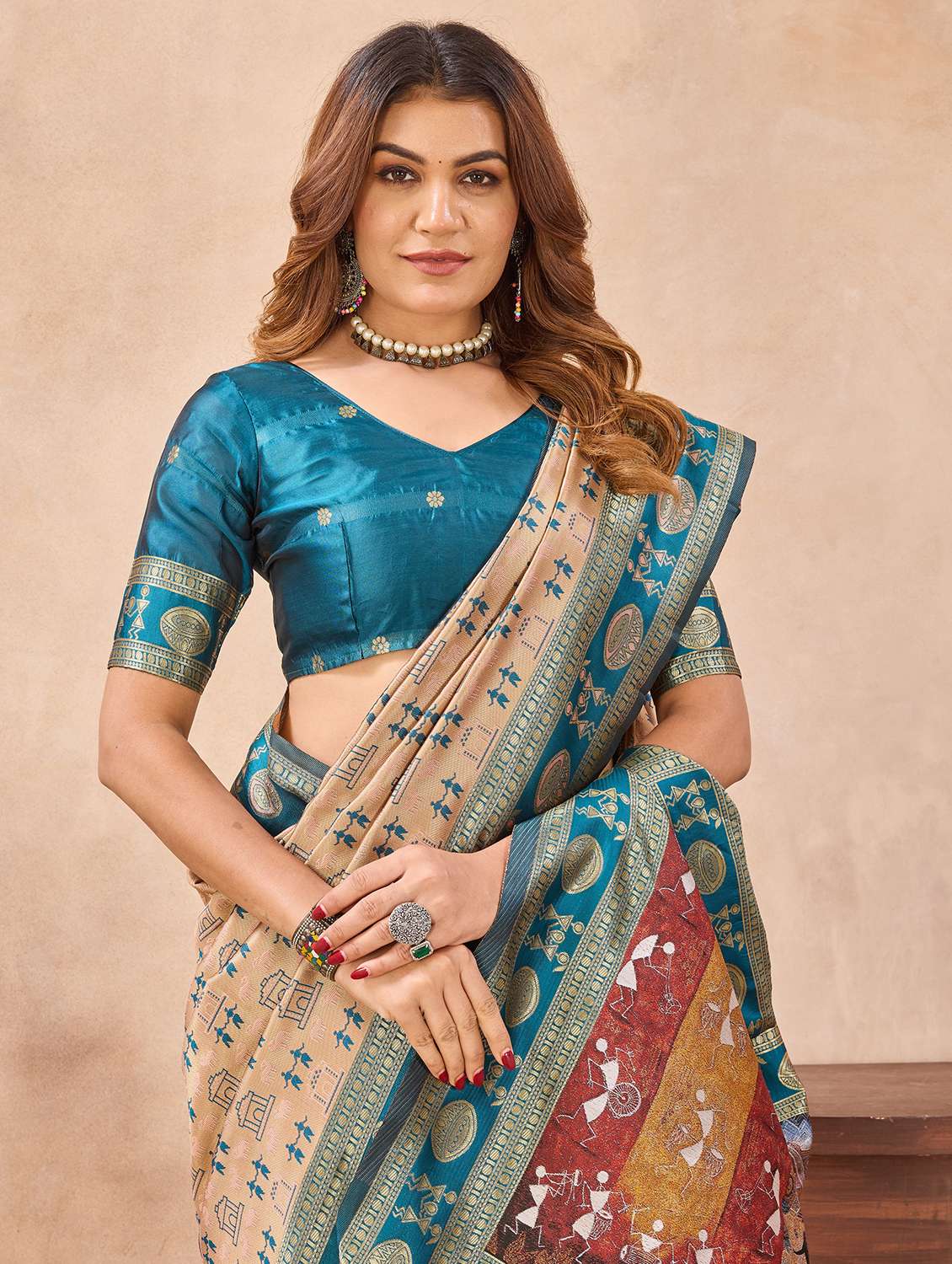 women self design bordered saree with blouse - 22590312 -  Standard Image - 1