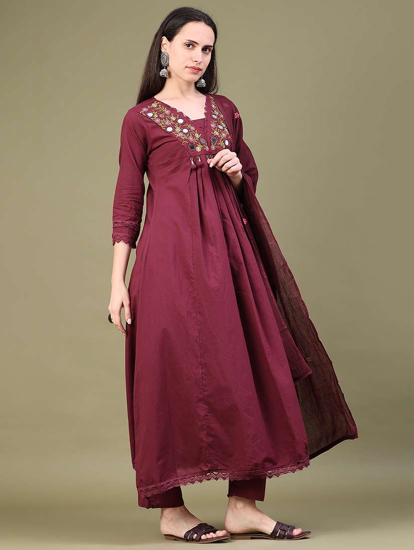 Women Embroidered Three Quarter Sleeve Kurta Pant With Dupatta Set - 22590622 -  Standard Image - 1