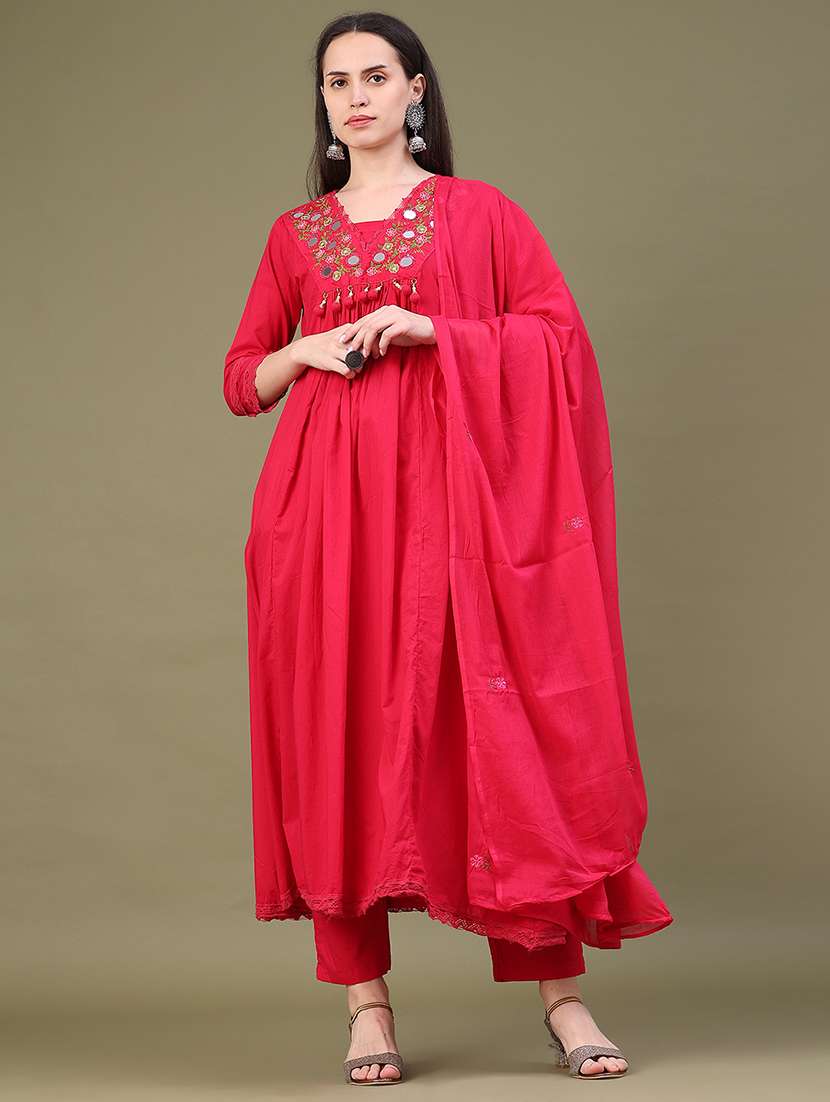 Women Embroidered Three Quarter Sleeve Kurta Pant With Dupatta Set - 22590625 -  Standard Image - 1