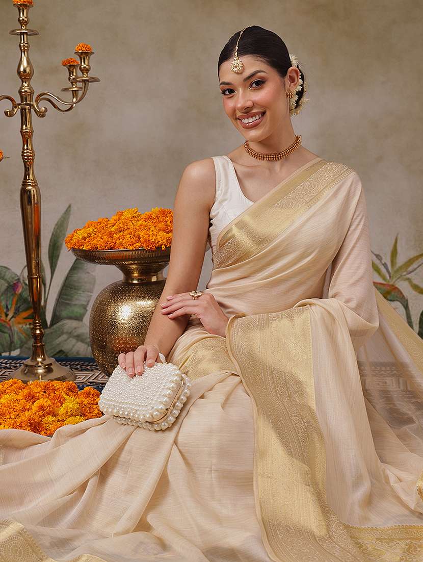 Women Solid With Bordered Kasavu Saree With Blouse - 22591188 -  Standard Image - 1