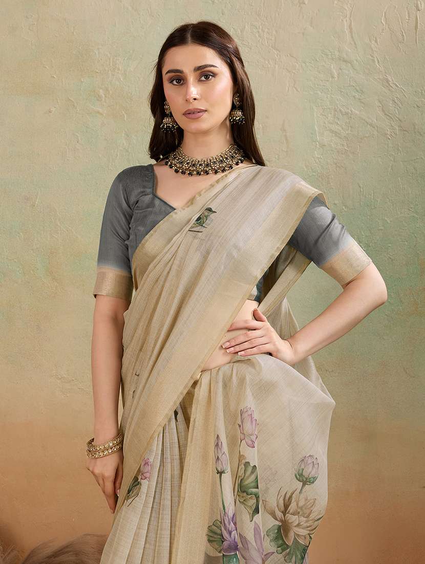 Women Floral Printed Saree With Blouse - 22592432 -  Standard Image - 1