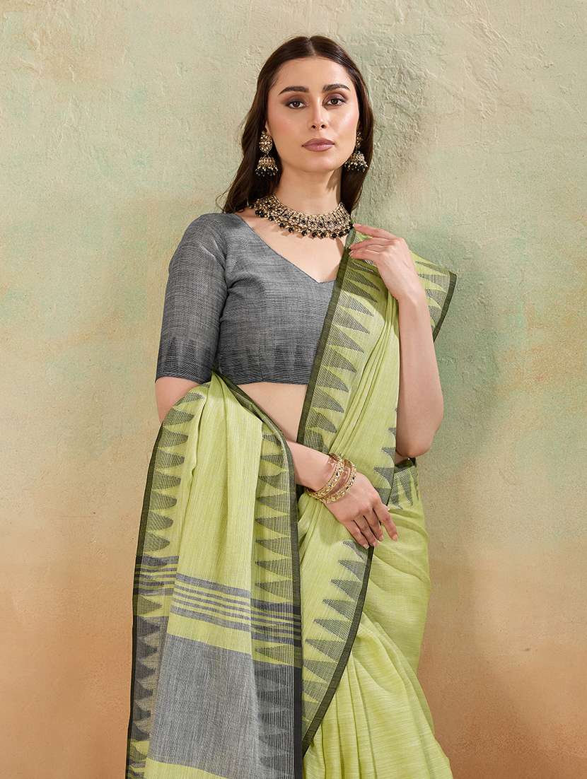 Women Self Design Handloom Saree With Blouse - 22592467 -  Standard Image - 1