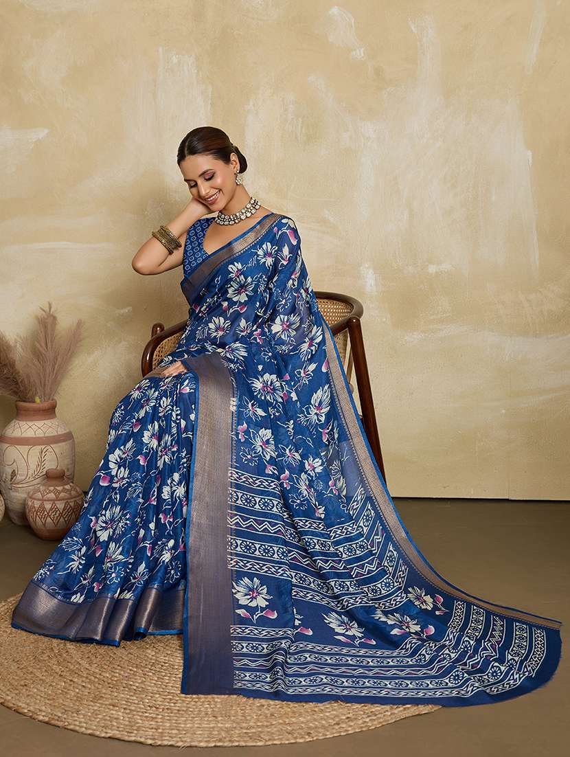 women floral printed saree with blouse - 22592598 -  Standard Image - 4