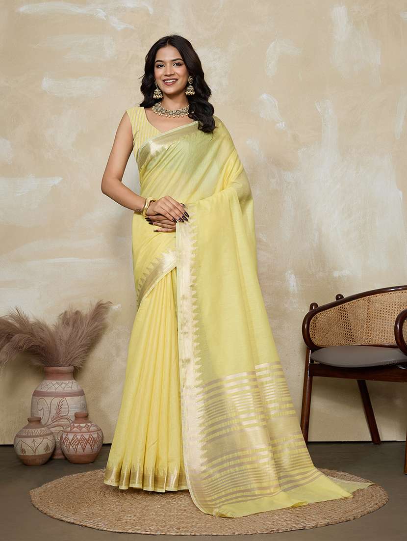 women solid with bordered saree with blouse