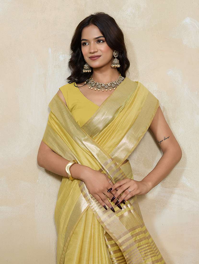 women solid with bordered saree with blouse - 22592645 -  Standard Image - 1