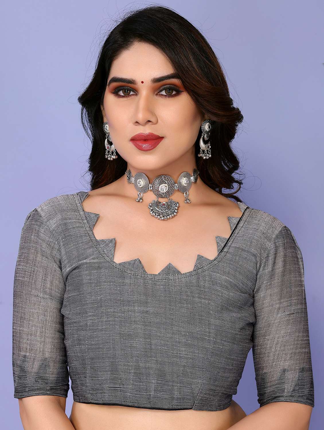 women self design handloom saree with blouse - 22592715 -  Standard Image - 4