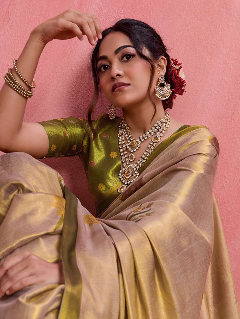 Women Printed Saree With Blouse - 22592884 -  Standard Image - 1