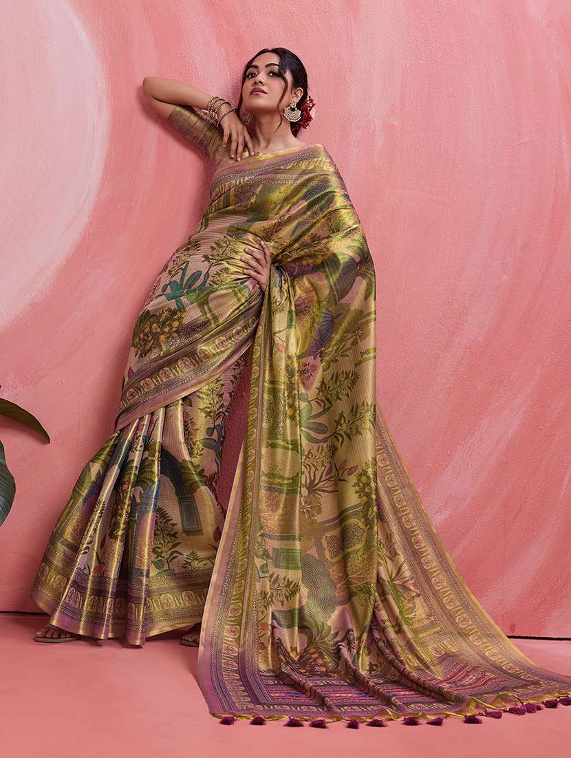 women printed saree with blouse - 22592889 -  Standard Image - 4
