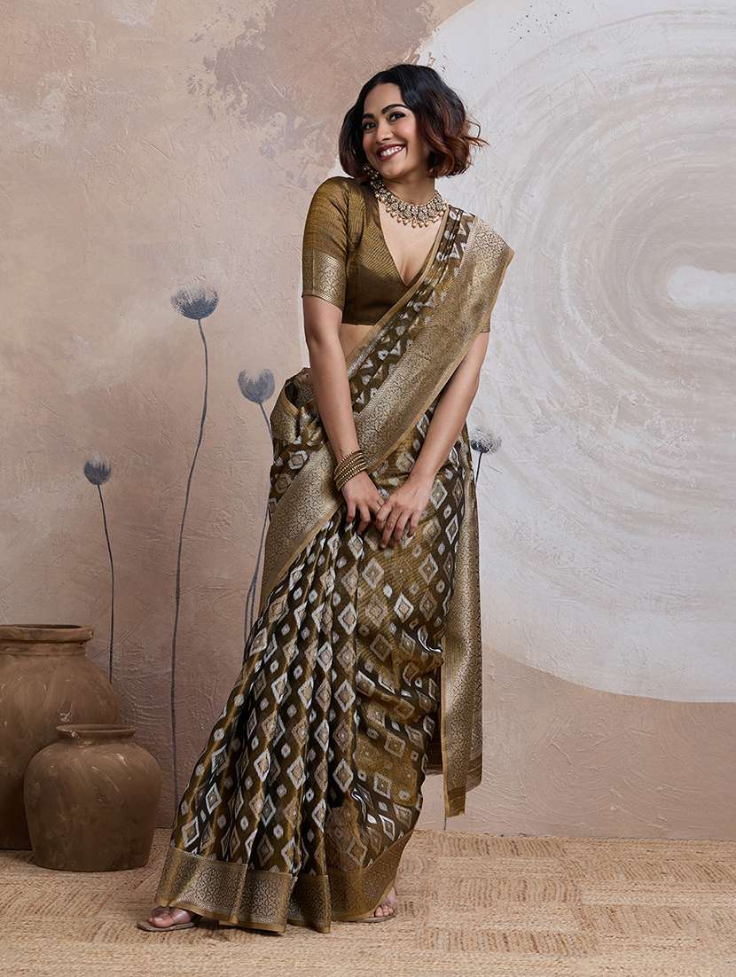 Women Self Design Patola Saree With Blouse - 22592896 -  Standard Image - 4