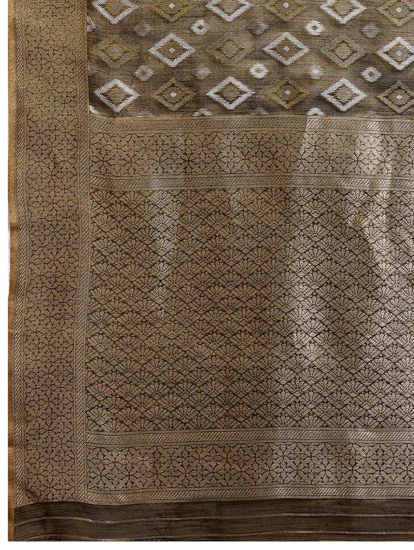 Women Self Design Patola Saree With Blouse - 22592896 -  Standard Image - 6