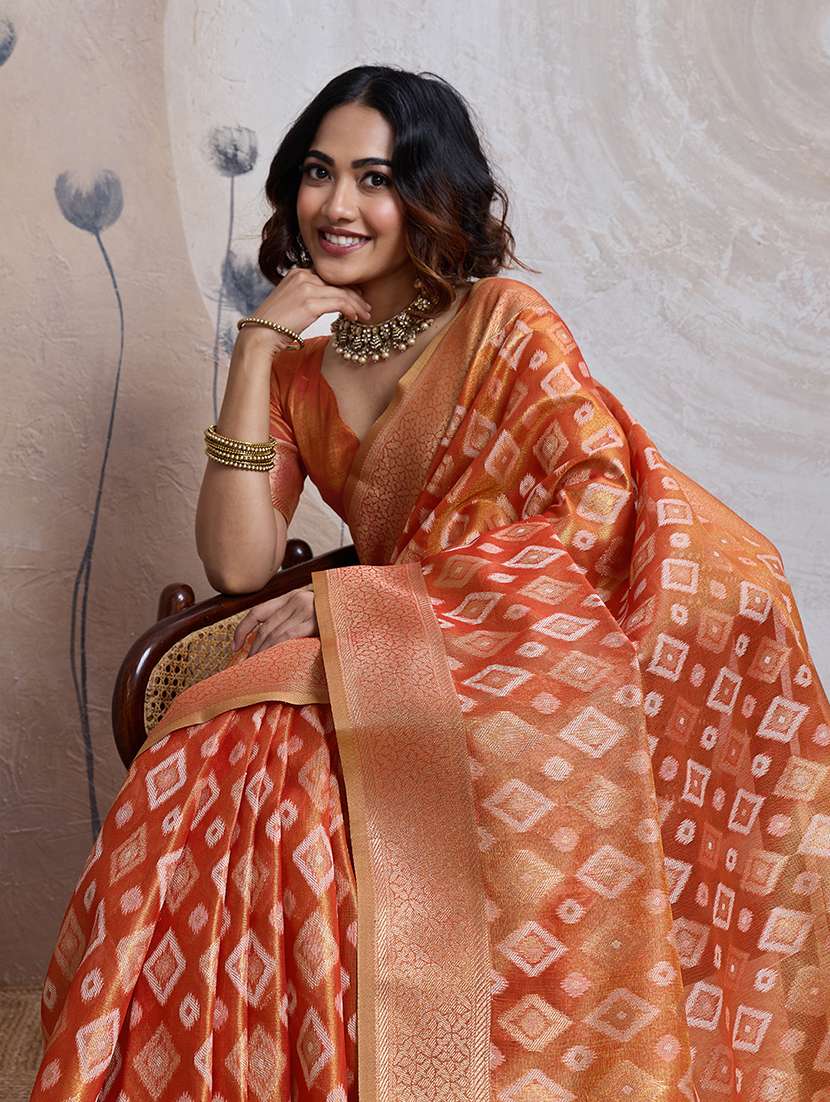women self design patola saree with blouse - 22592897 -  Standard Image - 1