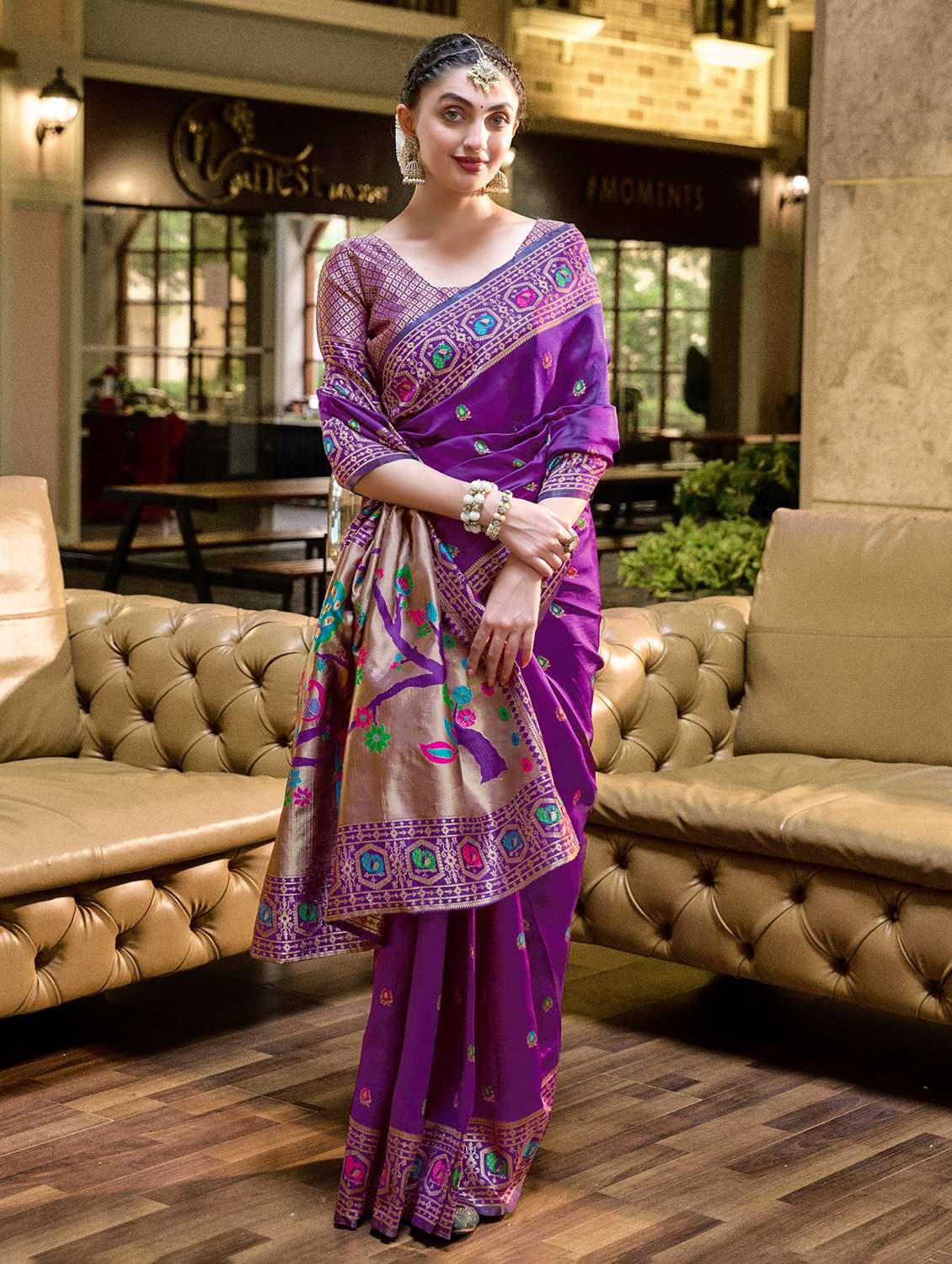 women self design paithani saree with blouse - 22593060 -  Standard Image - 4