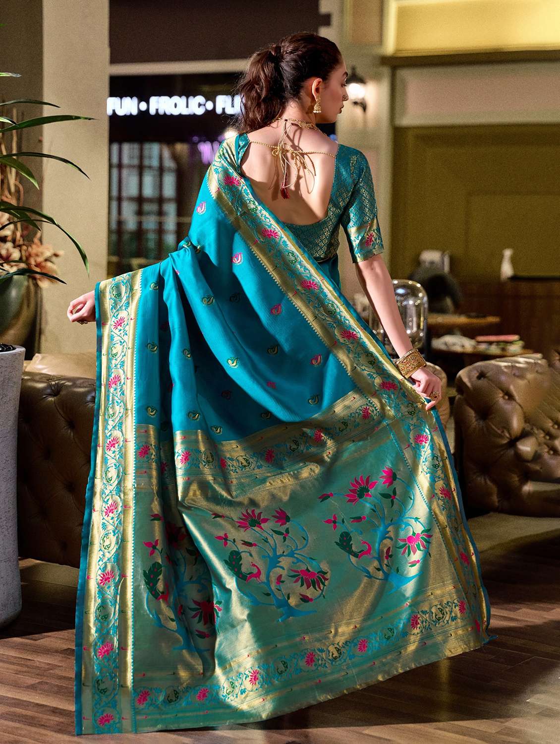 women self design paithani saree with blouse - 22593070 -  Standard Image - 4