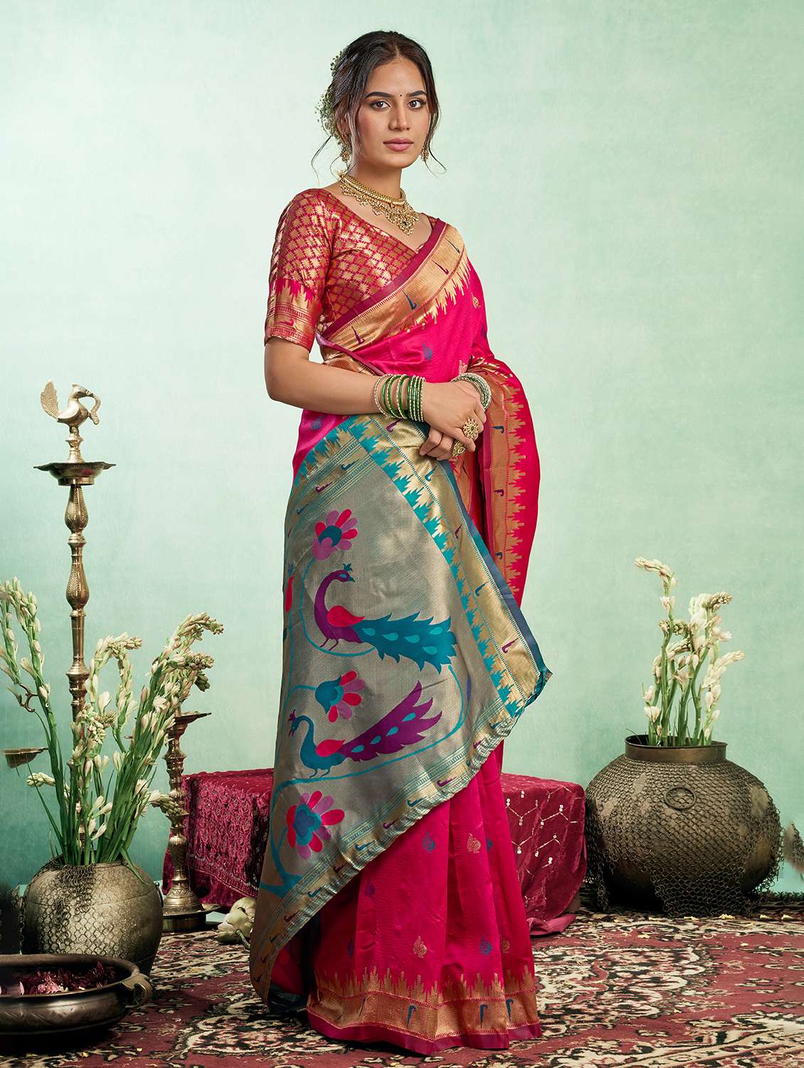 Women Self Design Paithani Saree With Blouse - 22593094 -  Standard Image - 4