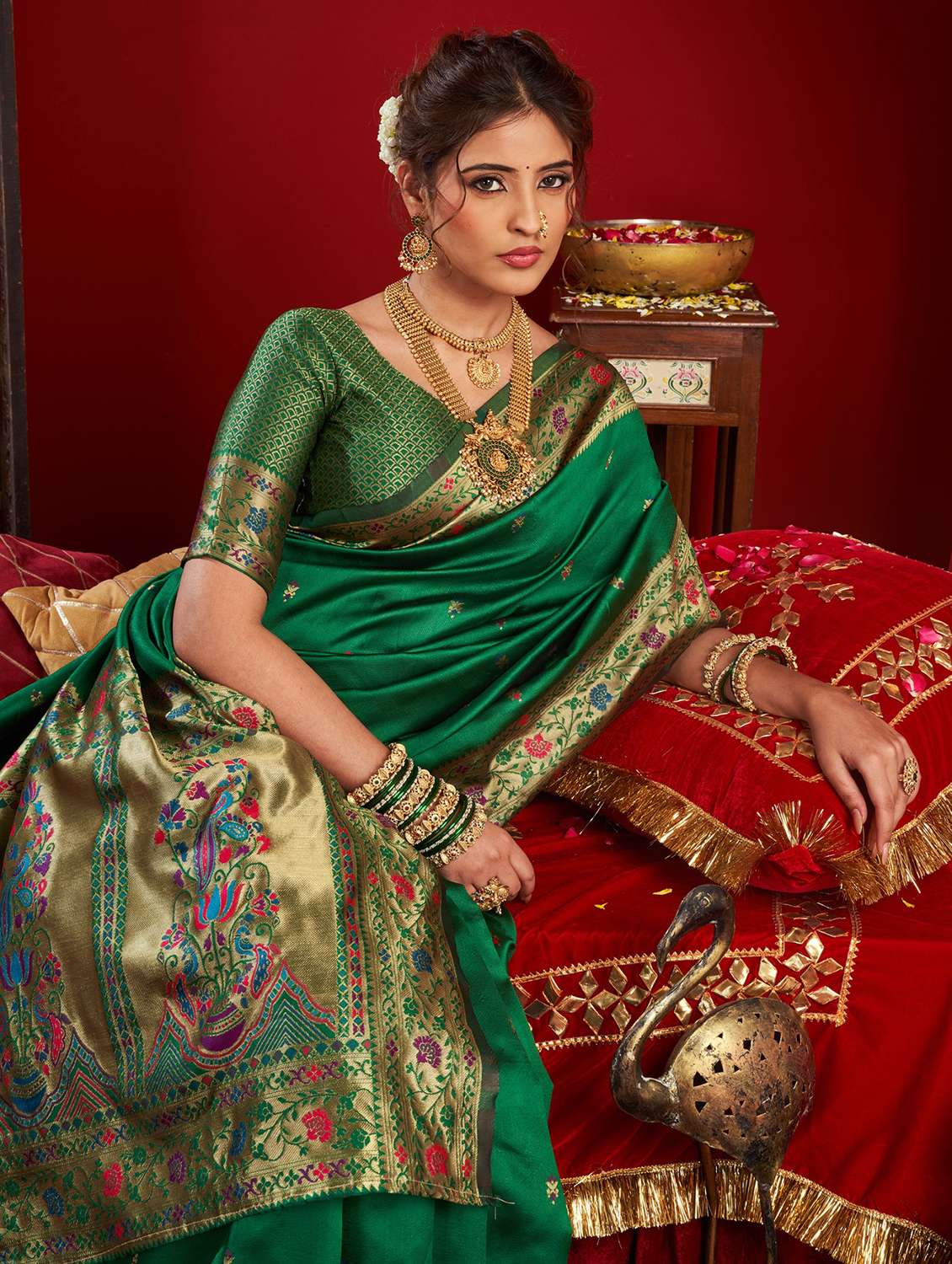 women self design paithani saree with blouse - 22593098 -  Standard Image - 1