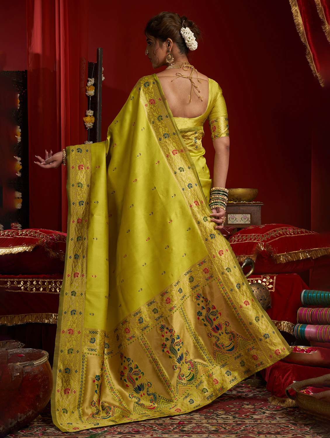 women self design paithani saree with blouse - 22593103 -  Standard Image - 4