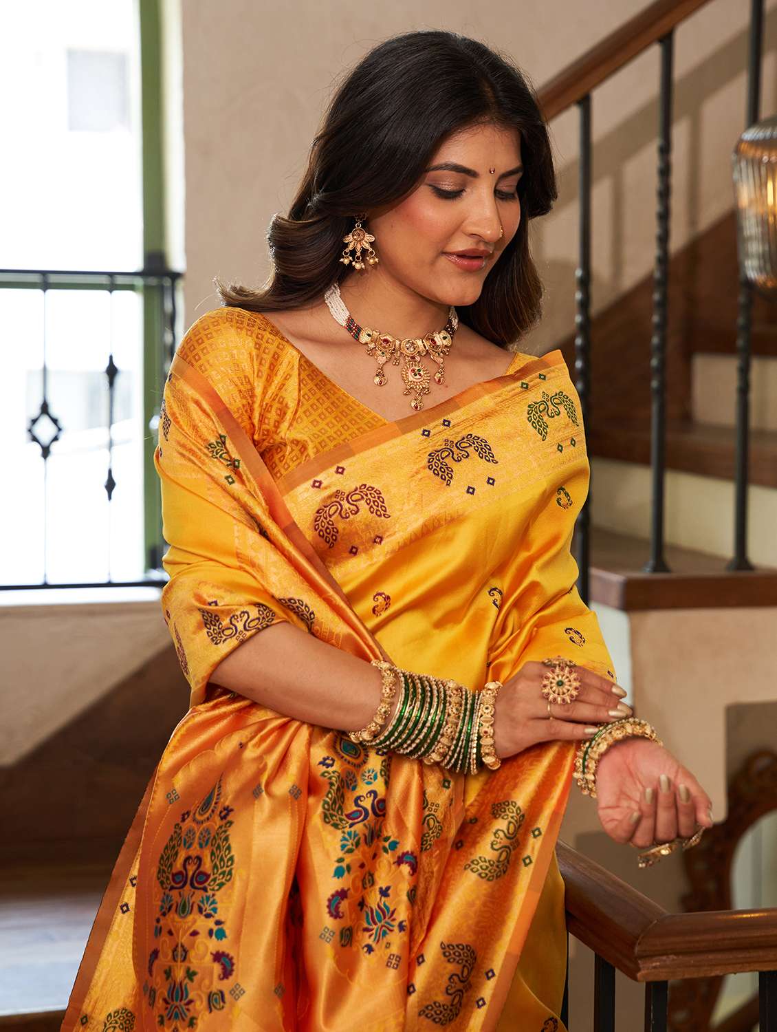 women self design paithani saree with blouse - 22593114 -  Standard Image - 1