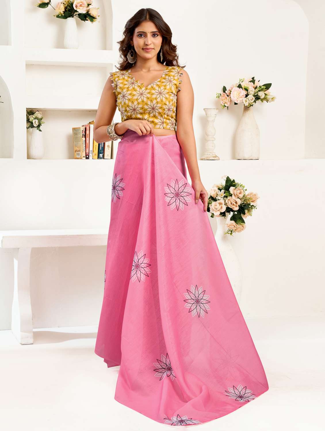 Women Printed Ready To Wear Saree With Blouse - 22593319 -  Standard Image - 4