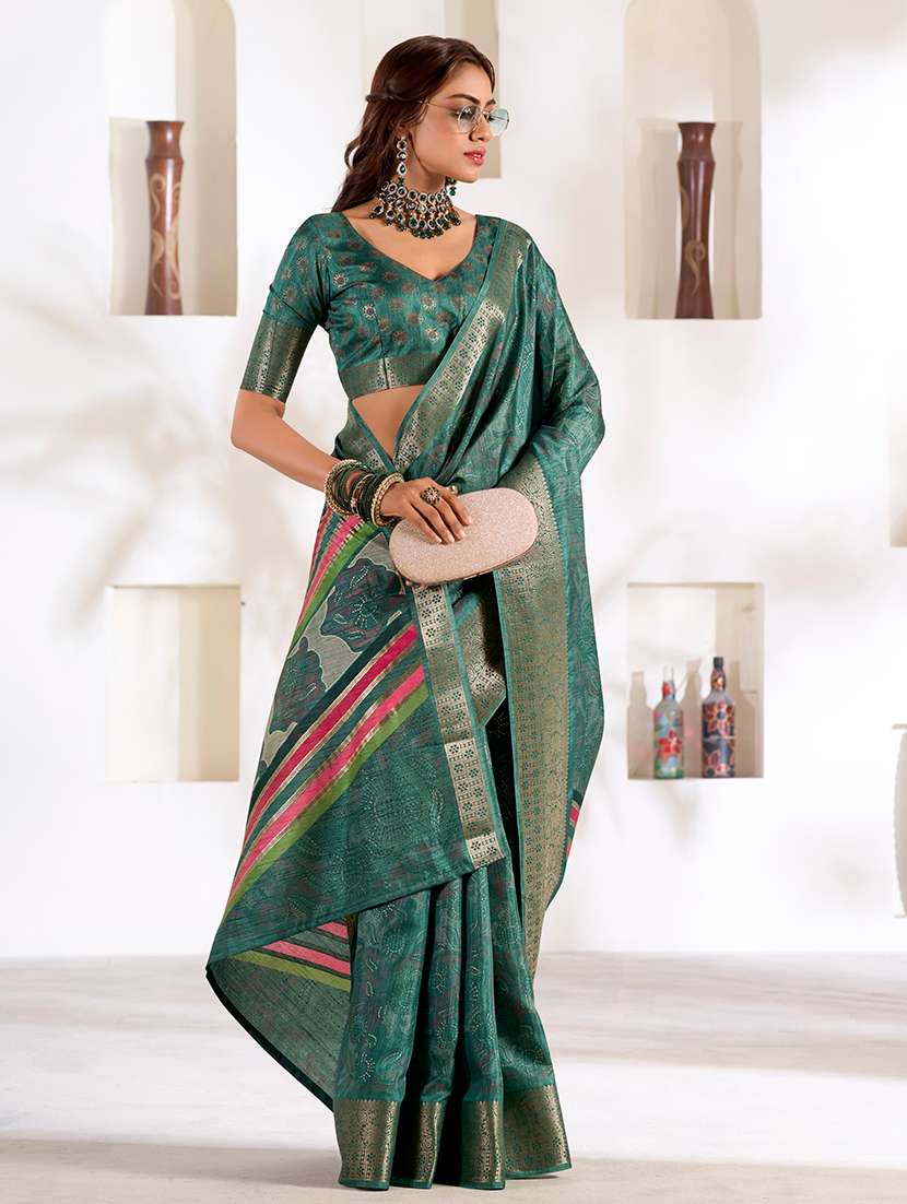 women printed casual wear saree with blouse - 22593506 -  Standard Image - 1