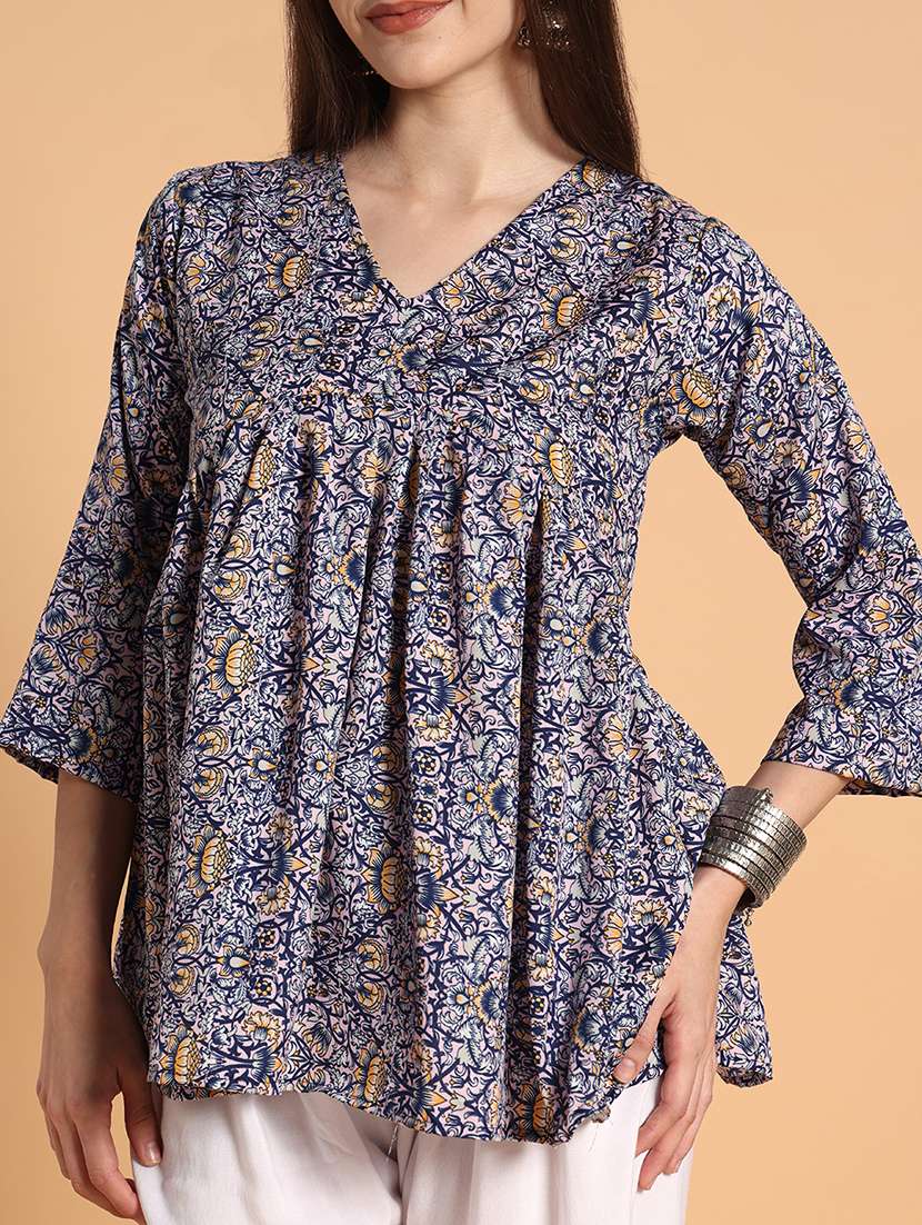 Women Printed Three Quarter Sleeves A-line Tunic - 22593586 -  Standard Image - 1