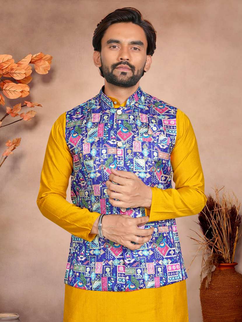 Men Printed Mandarin Neck Kurta Pyjama With Jacket Set - 22593655 -  Standard Image - 1