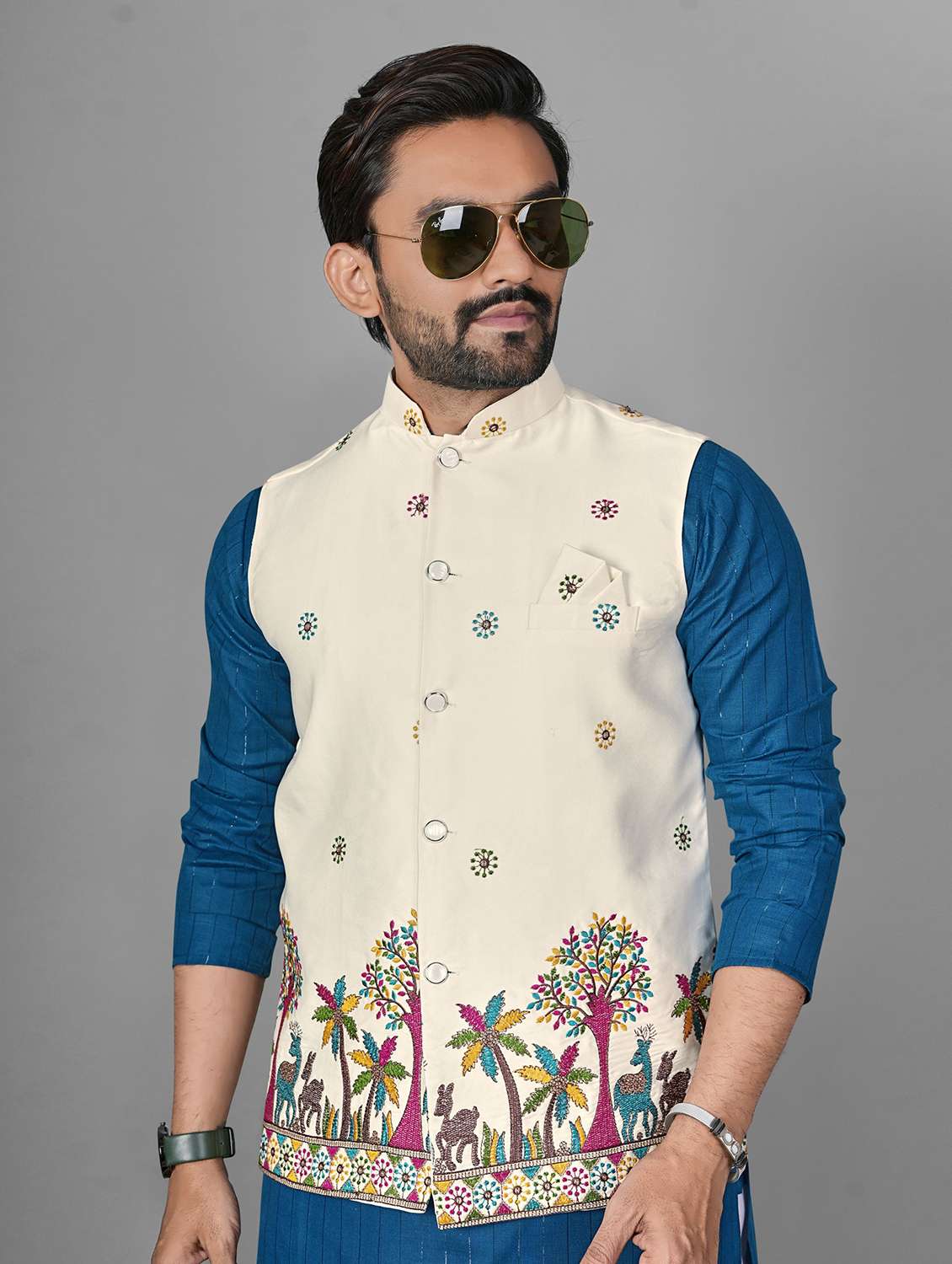 men embroidered mandarin neck kurta pyjama with jacket set - 22593743 -  Standard Image - 1