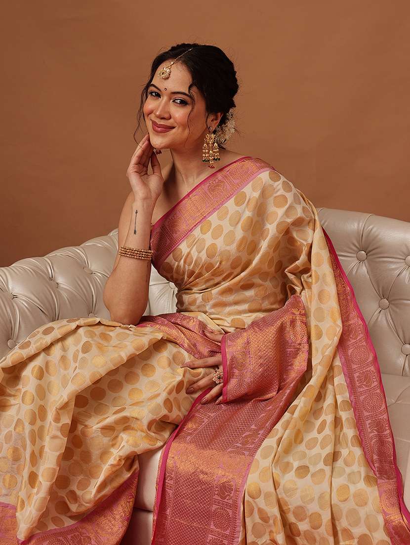 women self design bordered saree with blouse - 22593809 -  Standard Image - 1