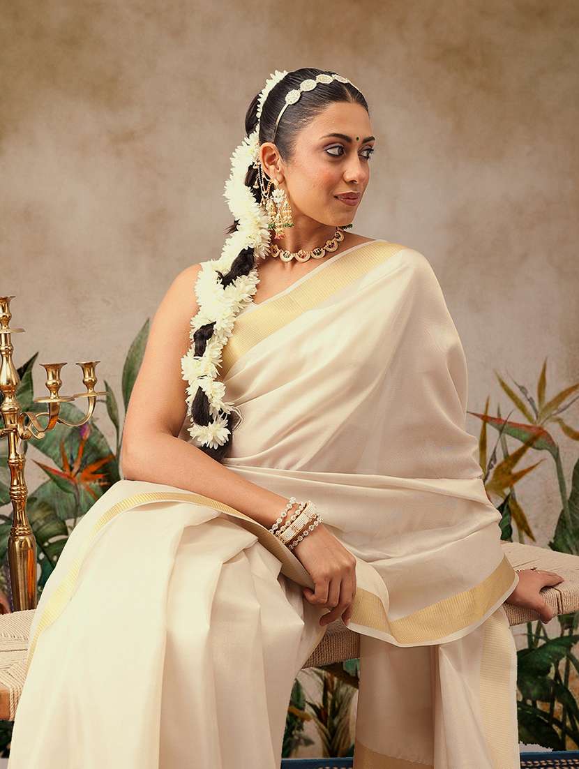 women solid with bordered kasavu saree with blouse - 22593815 -  Standard Image - 1