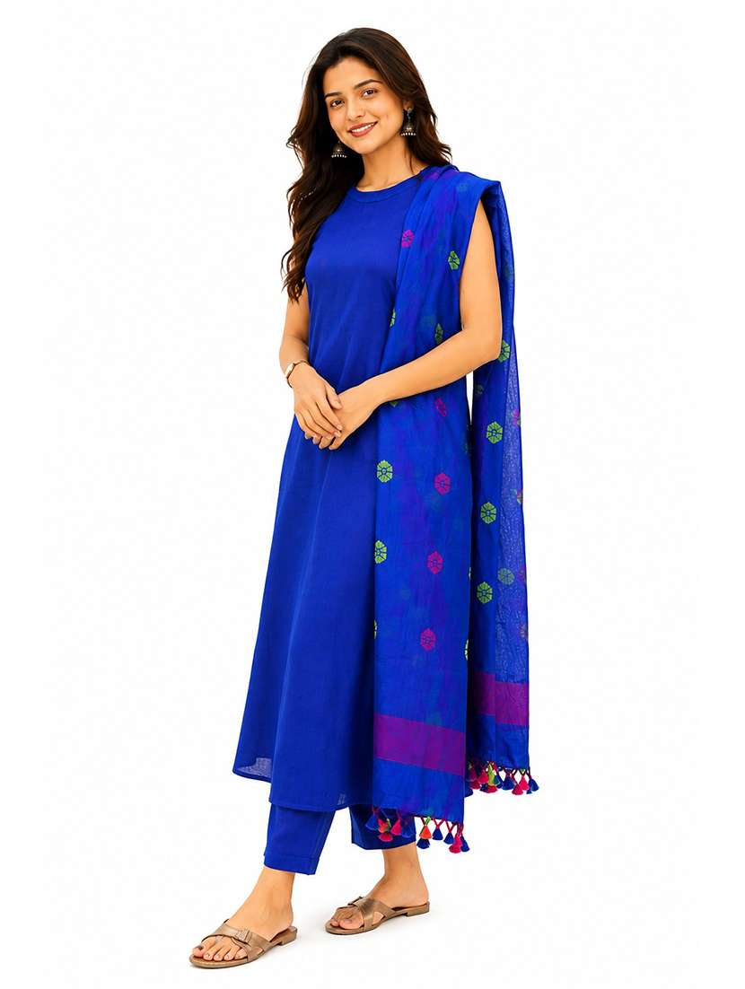 women solid sleeveless kurta pant set with dupatta - 22593822 -  Standard Image - 1