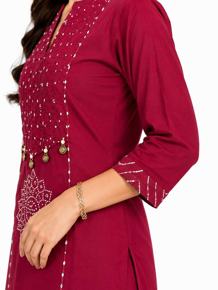 women printed three quarter sleeves kurta pant set - 22593827 -  Standard Image - 1