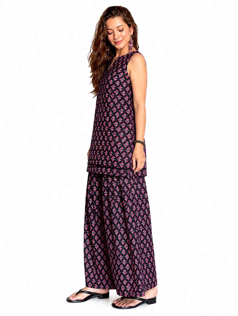 Women Printed Sleeveless Kurta Farshi Salwar Set - 22593848 -  Standard Image - 4