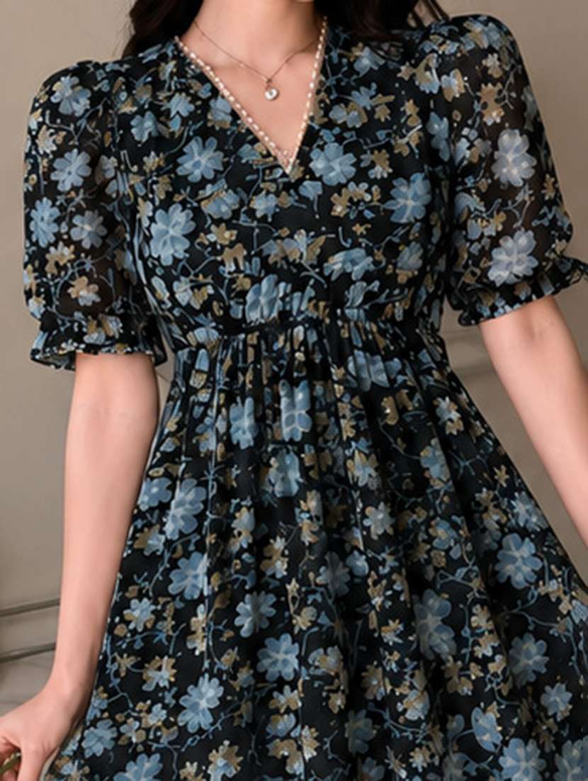Women Printed Puff Sleeves Fit And Flare Dress - 22594166 -  Standard Image - 1